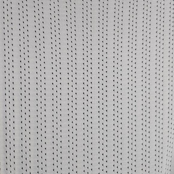 Lululemon Women’s Light Blue Perforated Training T-Shirt Short Sleeve Size 8/10 - Picture 3 of 7